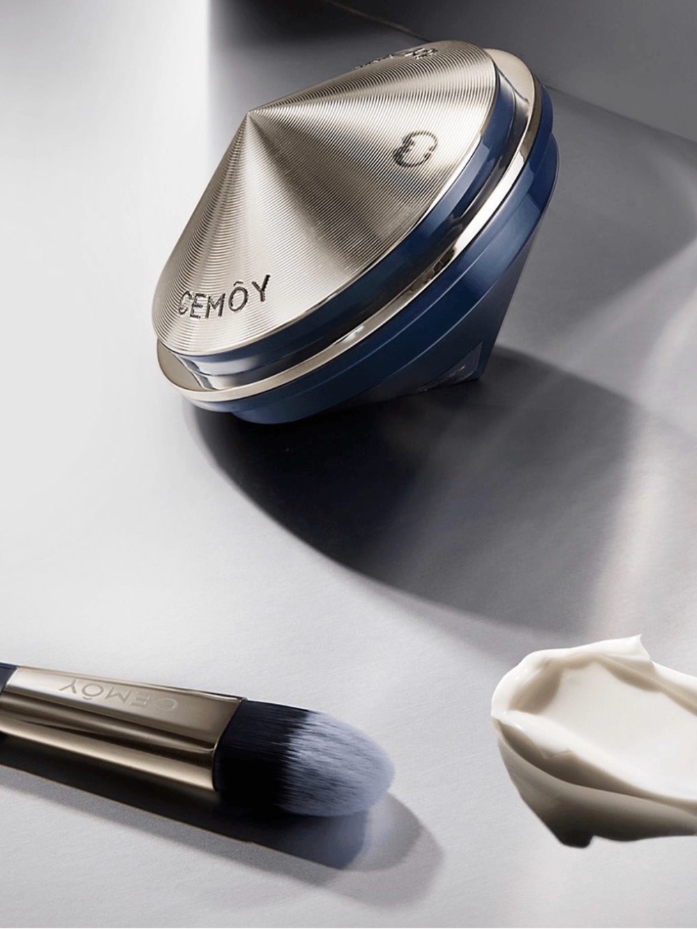 Inception Gold Renewal Mask — Gold- with brush- never open - Picture 4 of 4